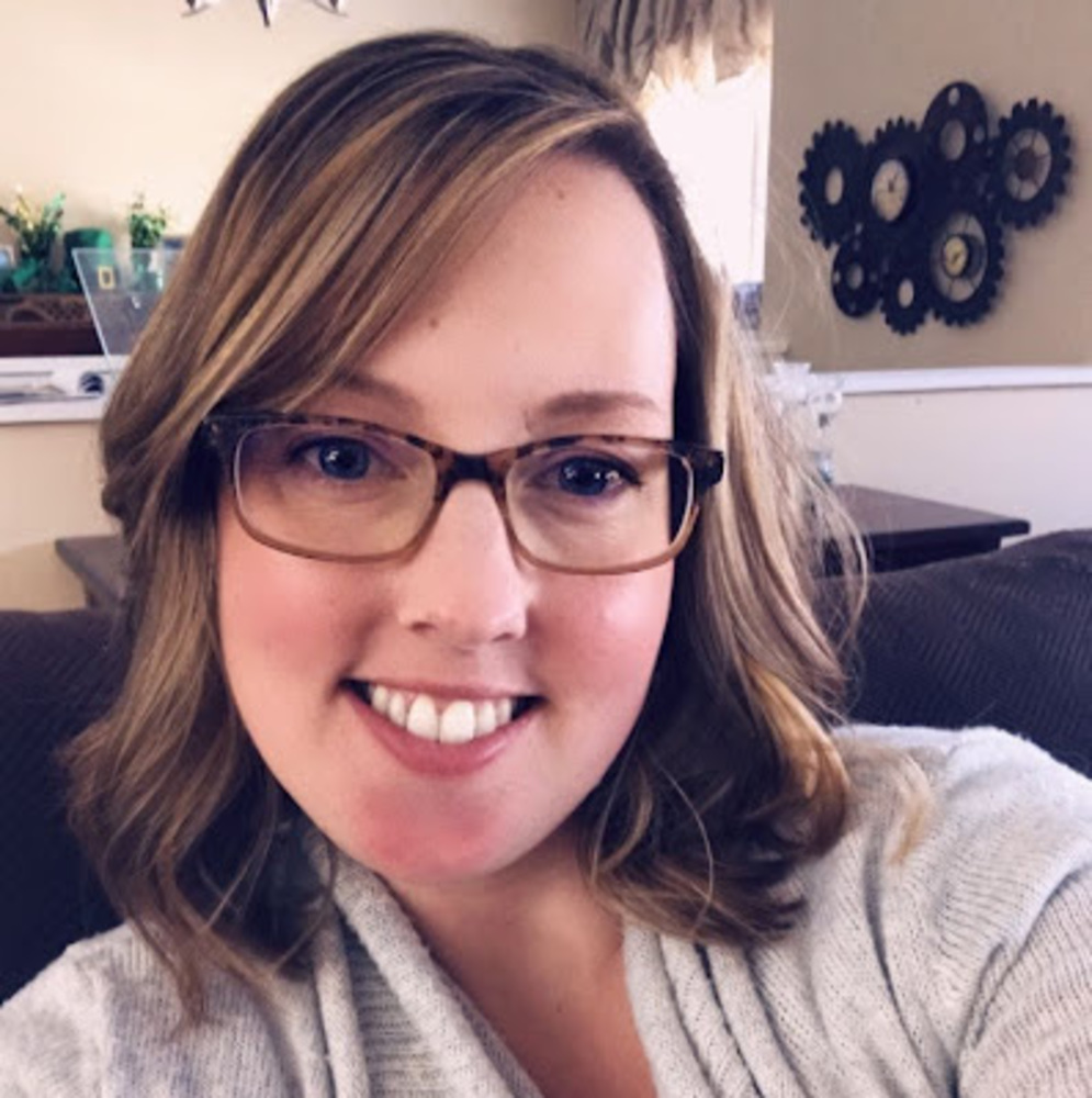 Meet your Posher, Becky